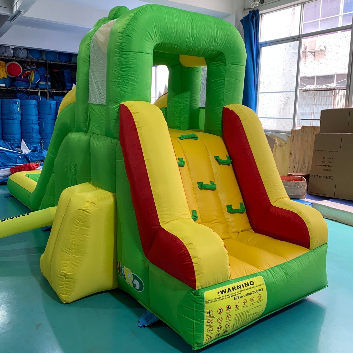YARD Dinosaur Inflatable Water Slide